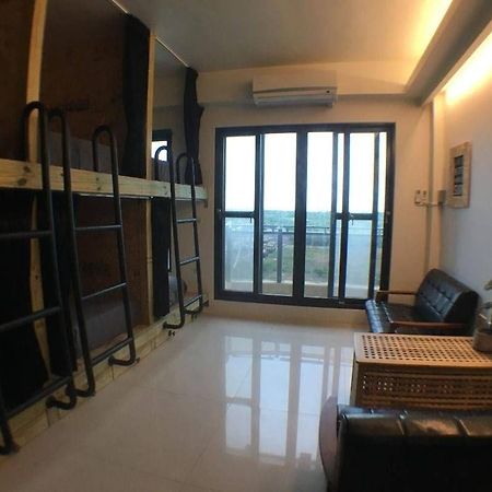 Hostel Wave Backpackers Toucheng Exterior foto